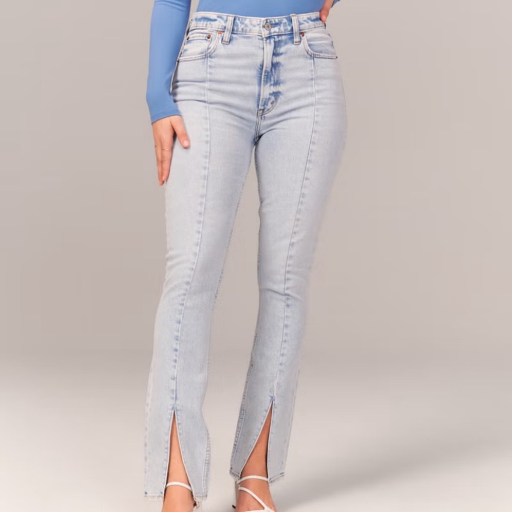 Abercrombie & Fitch Curve Love High Rise Skinny Jean